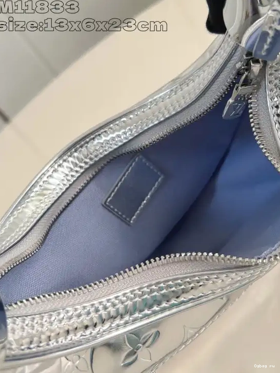 VUITTON LOUIS LOOP-23*13*6CM 0501